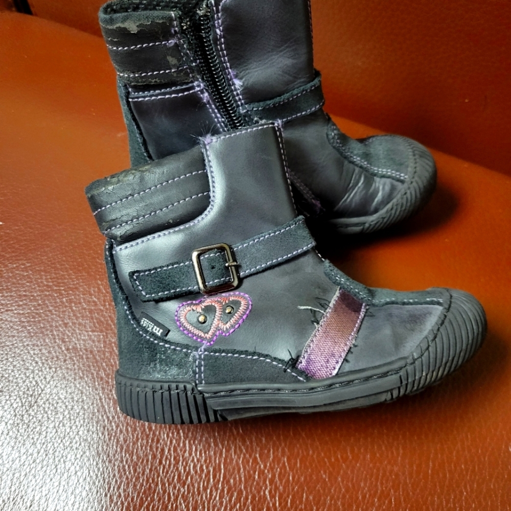 Toddler girl booties size 25 leather made in Italy